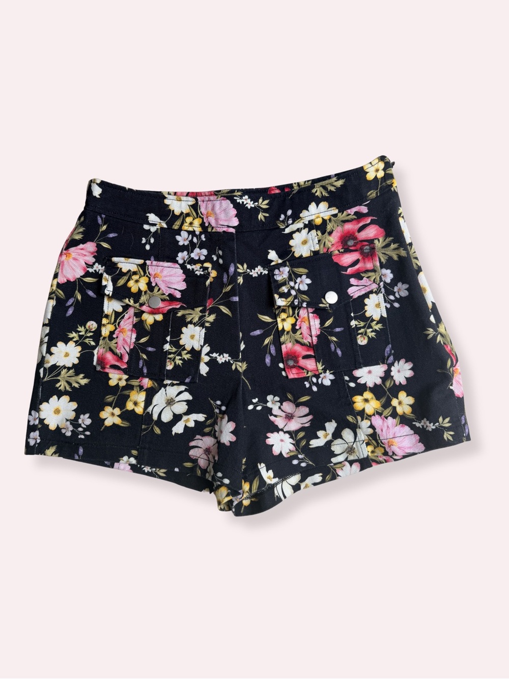 Avec Les Filles NWT Floral Utility Cargo Shorts Black Pink size 8